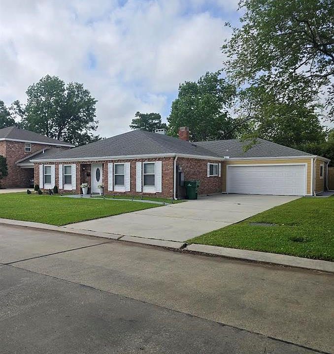 1st image of 9412 Citrus Ln