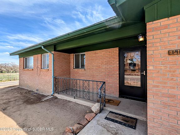 4th image of 1911 E 25th St