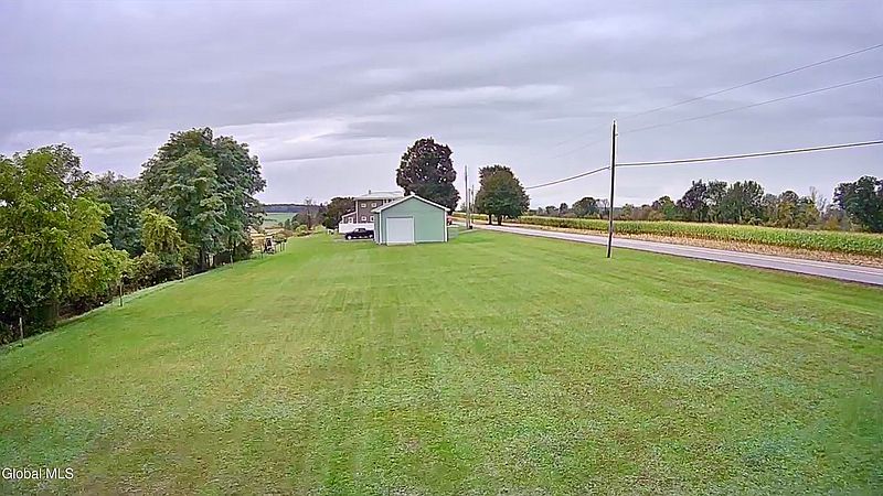 3rd image of 349 Seebers Lane