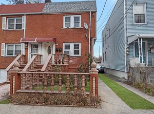 2934 Throop Ave, Bronx, NY 10469