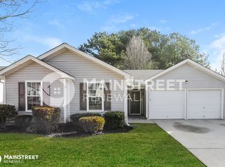 2910 Russ Ln, Lithonia, GA 30058