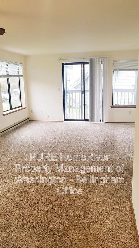 2 bed, 1.0 bath, $1,600 — Photo 4