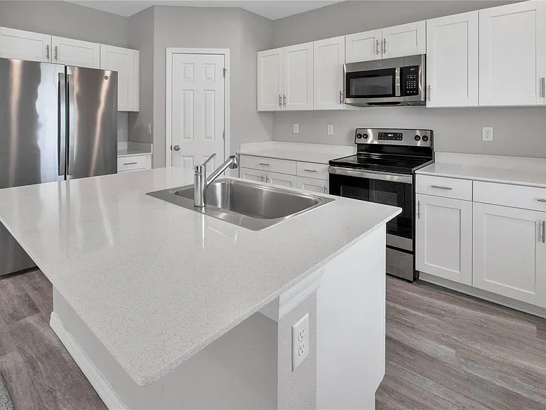 12737 Tannencrest Dr — Photo 5