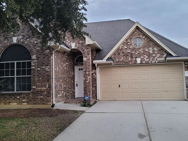 12930 Echo Landing Dr — Photo 1