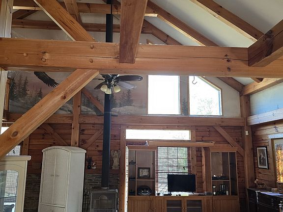 4th image of 866 Glassy Orchard Rd