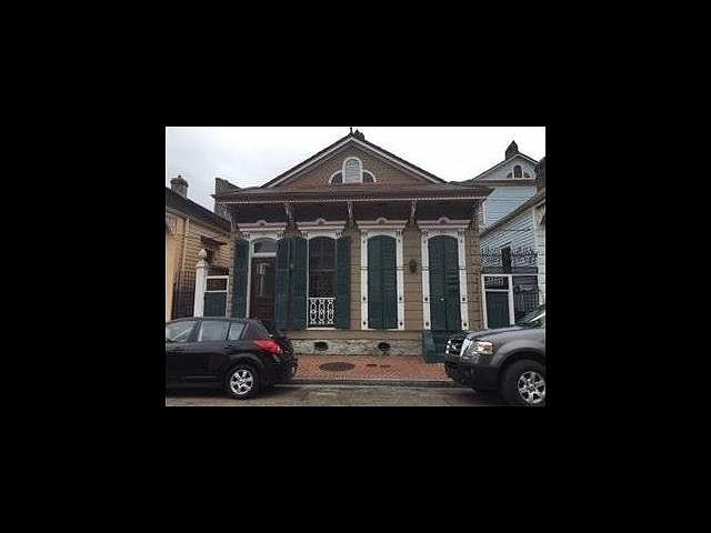 1st image of 921 Saint Peter St