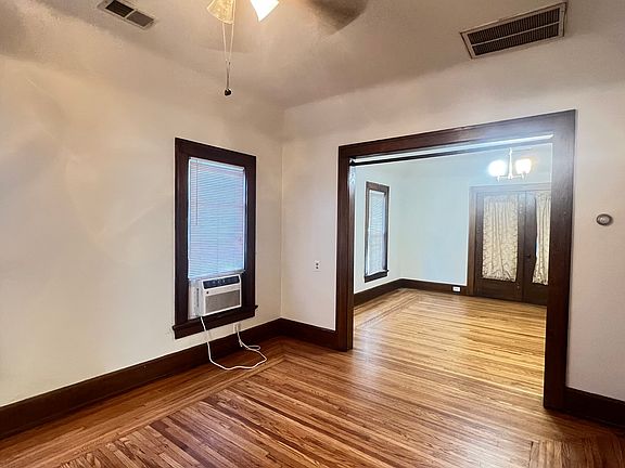 Dining room- with air conditioner that stays