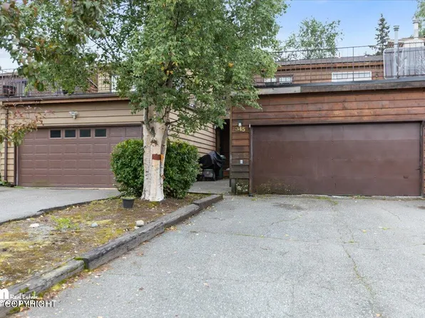 345 Krane Dr, Anchorage, AK 99504