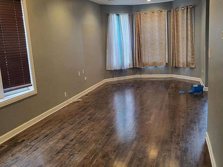 3623 W Grenshaw St #1 — Photo 7