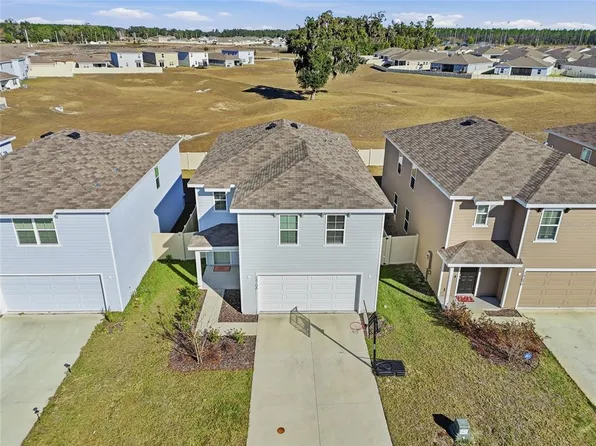 24706 NW 11th Pl, Newberry, FL 32669