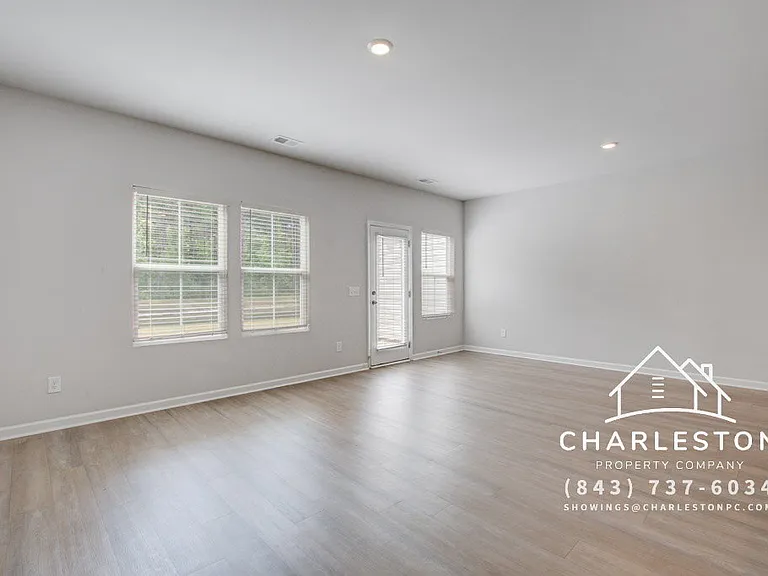 4105 Quincy Adams Ln — Photo 15