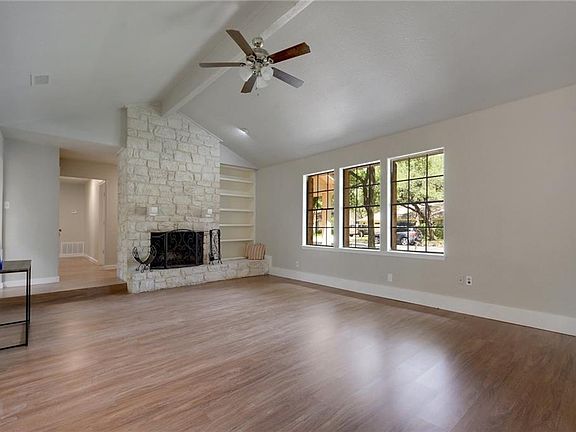 4th image of 10307 Mourning Dove Dr
