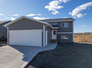 665 Liberty Park Dr, Box Elder, SD 57719