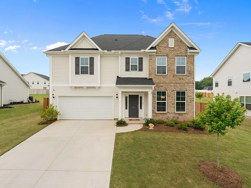 505 S Oak Crest Dr