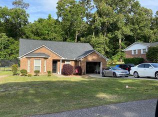 34 Arlington Dr, Lugoff, SC 29078