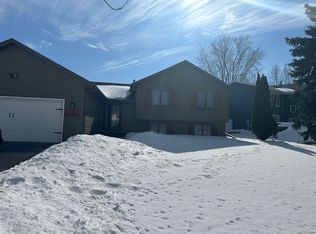 6019 26th Ave NW, Rochester, MN 55901