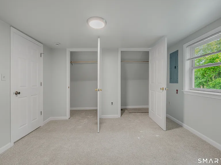 17 Sylvester St — Photo 19