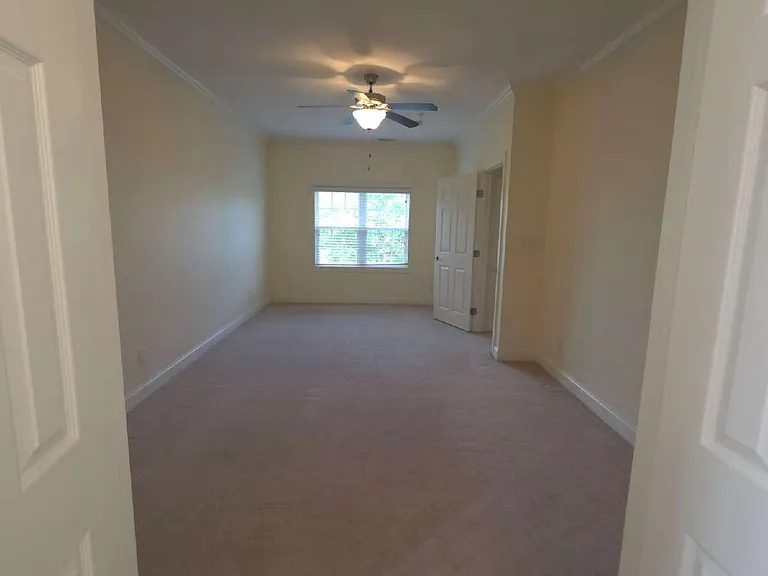 321 Gallery Dr #202 — Photo 22