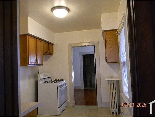4th image of 2111 Slauson Ave