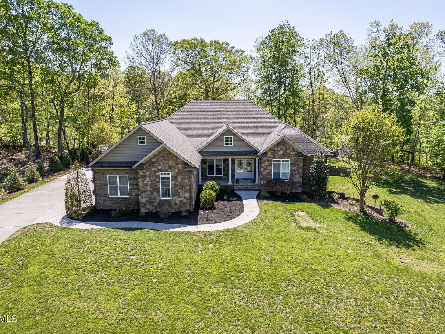 122 Saint James Ln, Clinton, TN 37716 | Zillow