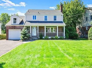 34 Tuckahoe Ave, Eastchester, NY 10709