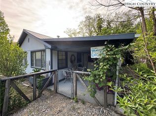 25 Reuben Wooten Rd, Banner Elk, NC 28604