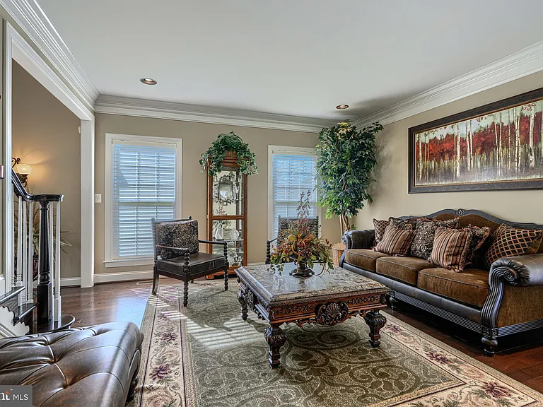 1319 Martin Meadows Dr — Photo 18