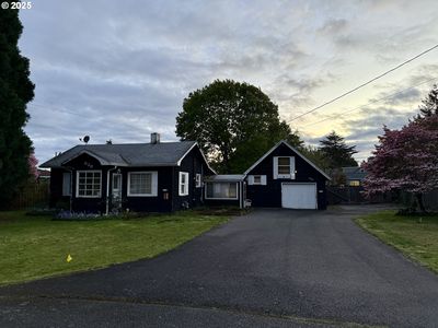 829 NE 107th Ave, Portland, OR, 97220