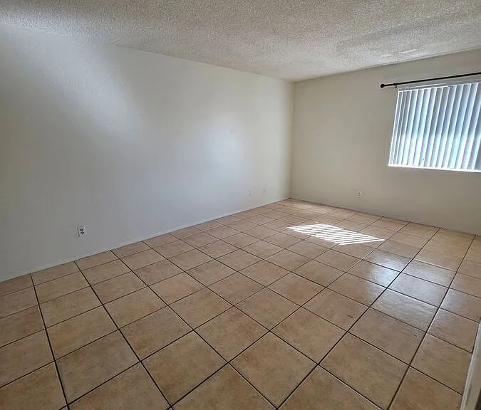 4416 N 35th Ave #2X2C — Photo 13