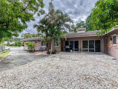 1735 NE 2 Avenue, Fort Lauderdale, FL, 33305