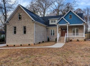 503 Ragsdale Rd, Jamestown, NC 27282