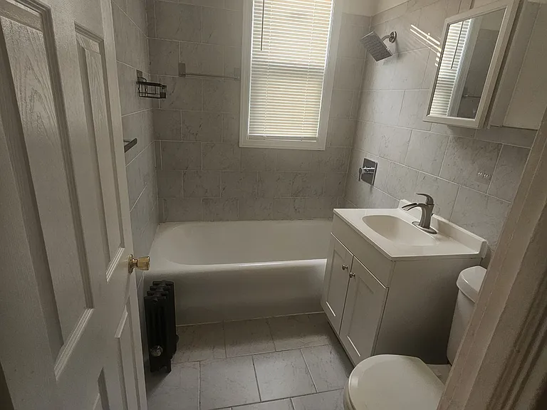 50 Underwood St #2 — Photo 12