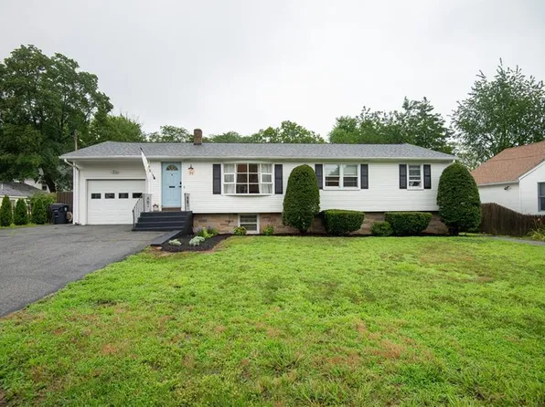 71 Benedict Rd, Warwick, RI 02888