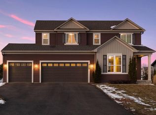 1272 Crosswinds Ct, Waconia, MN 55387