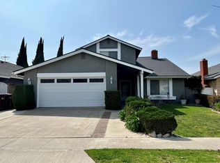 3210 S Griset Pl, Santa Ana, CA 92704