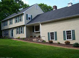 26 Renee Ct, Cheshire, CT 06410