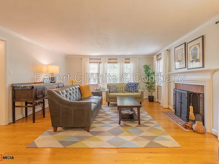 73 Montclair Dr — Photo 5