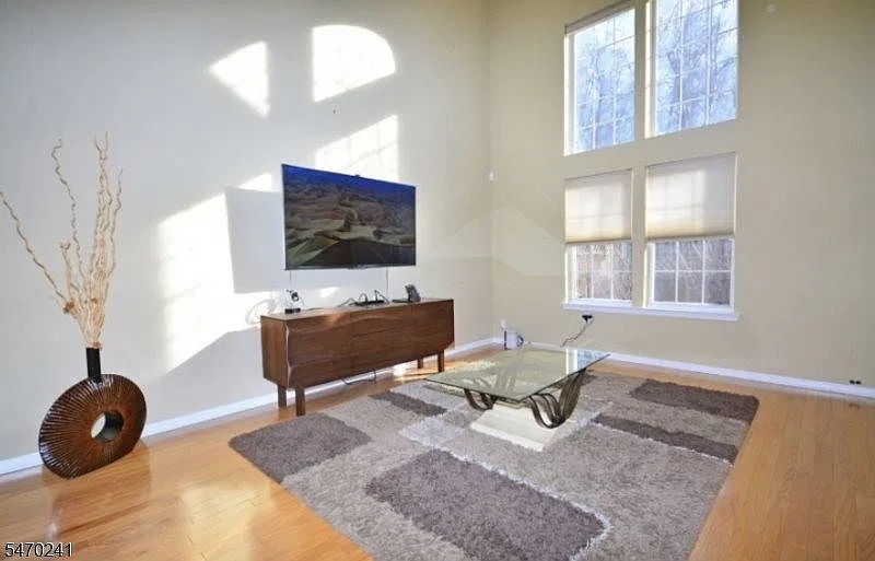 2 bed, 2.5 bath, $3,450 — Photo 3