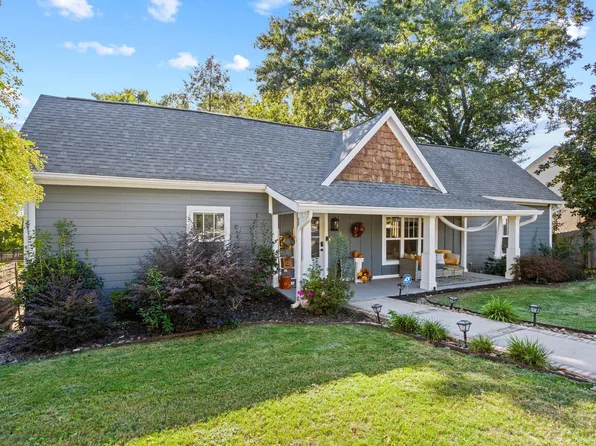 25 Traction St, Greenville, SC 29611