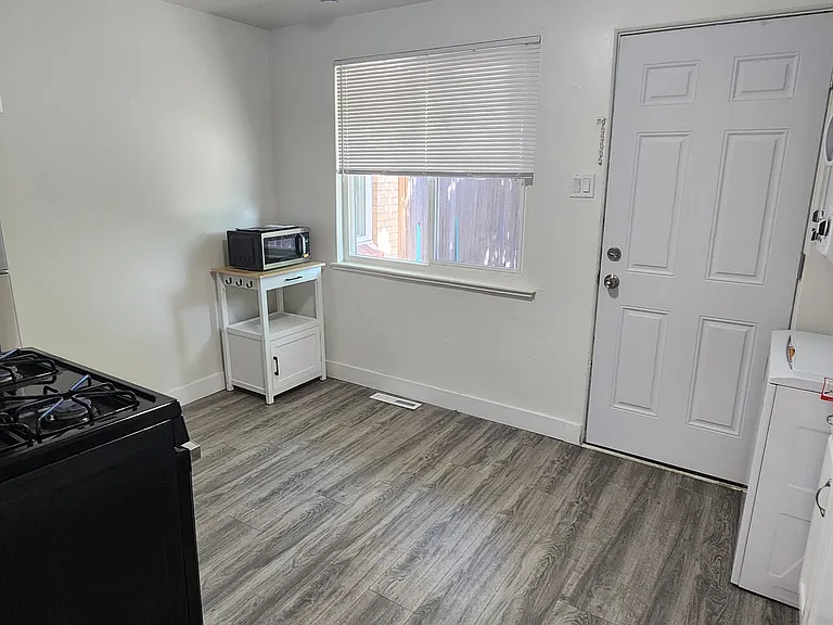 1625 Pierce St #3 — Photo 11