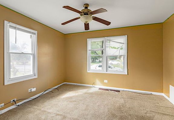 3rd image of 14931 Hoyne Ave