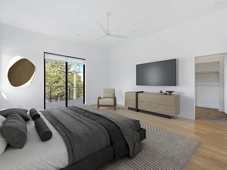 800 S Glasgow Dr — Photo 16