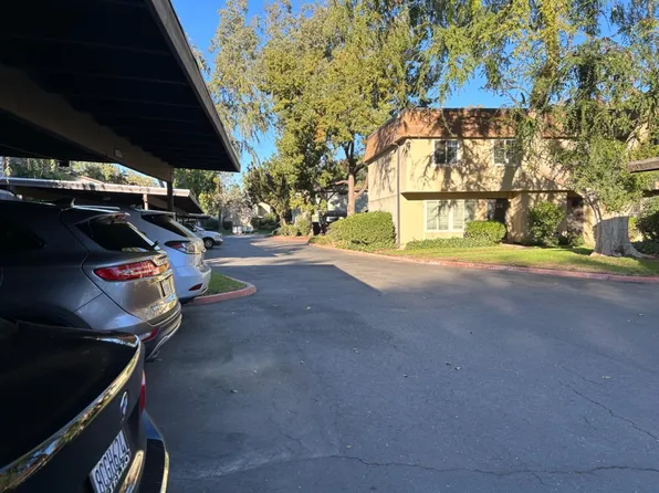 8856 La Riviera Dr Unit B, Sacramento, CA 95826