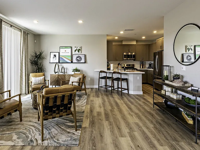 Parador Town Homes — Photo 8