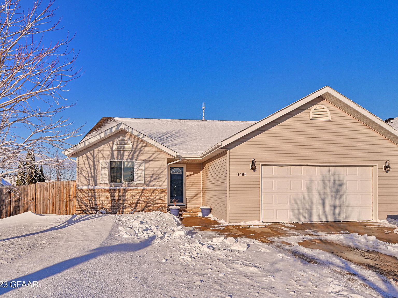 1580 49th Ave S, Grand Forks, ND 58201 Zillow