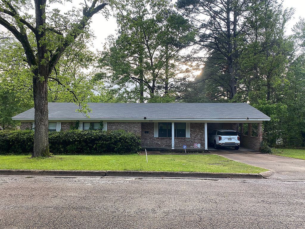 310 Parker Ave, Camden, AR 71701 Zillow