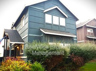 2400 NW Dogwood Ave, Redmond, OR 97756