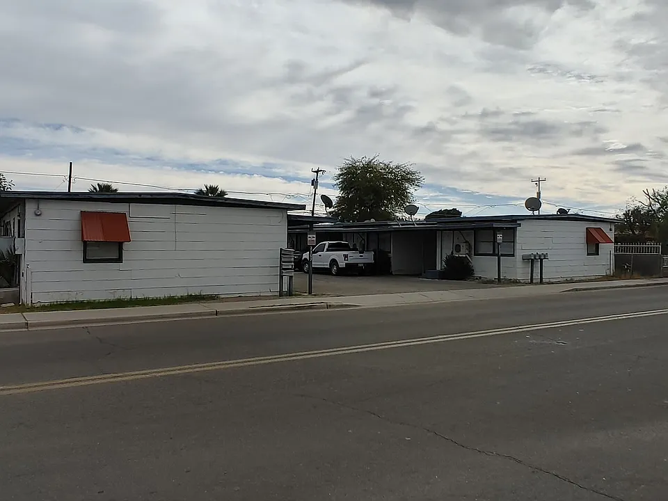 2203 & 2205 S 1st Ave