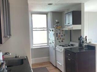 224 Hanover St #12B, Boston, MA 02113