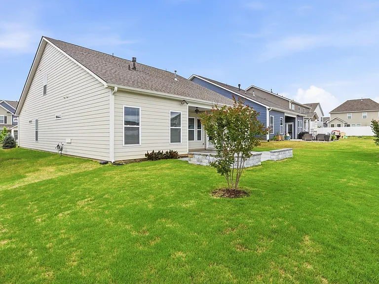 417 Jack Hunter Pl — Photo 44